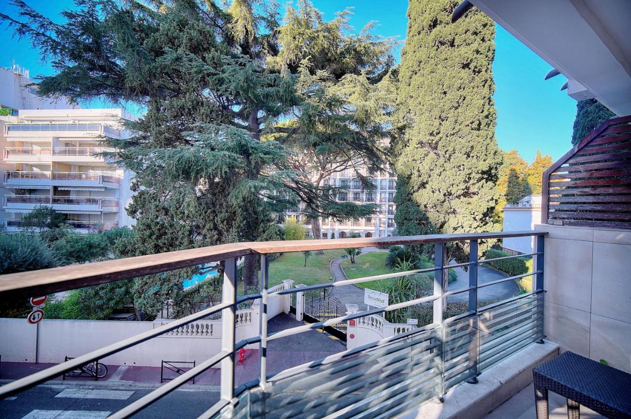 Carlton Riviera Канны Экстерьер фото