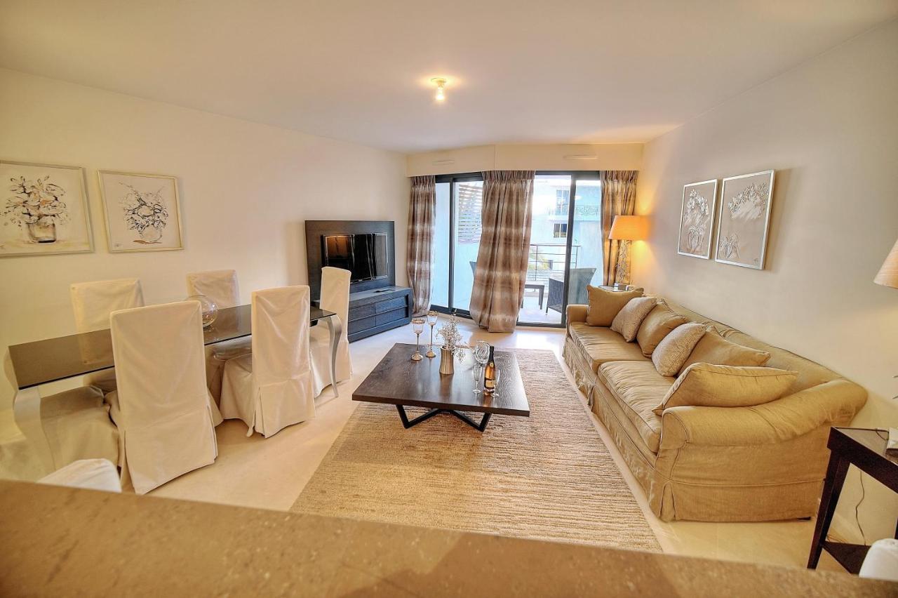Carlton Riviera Канны Экстерьер фото