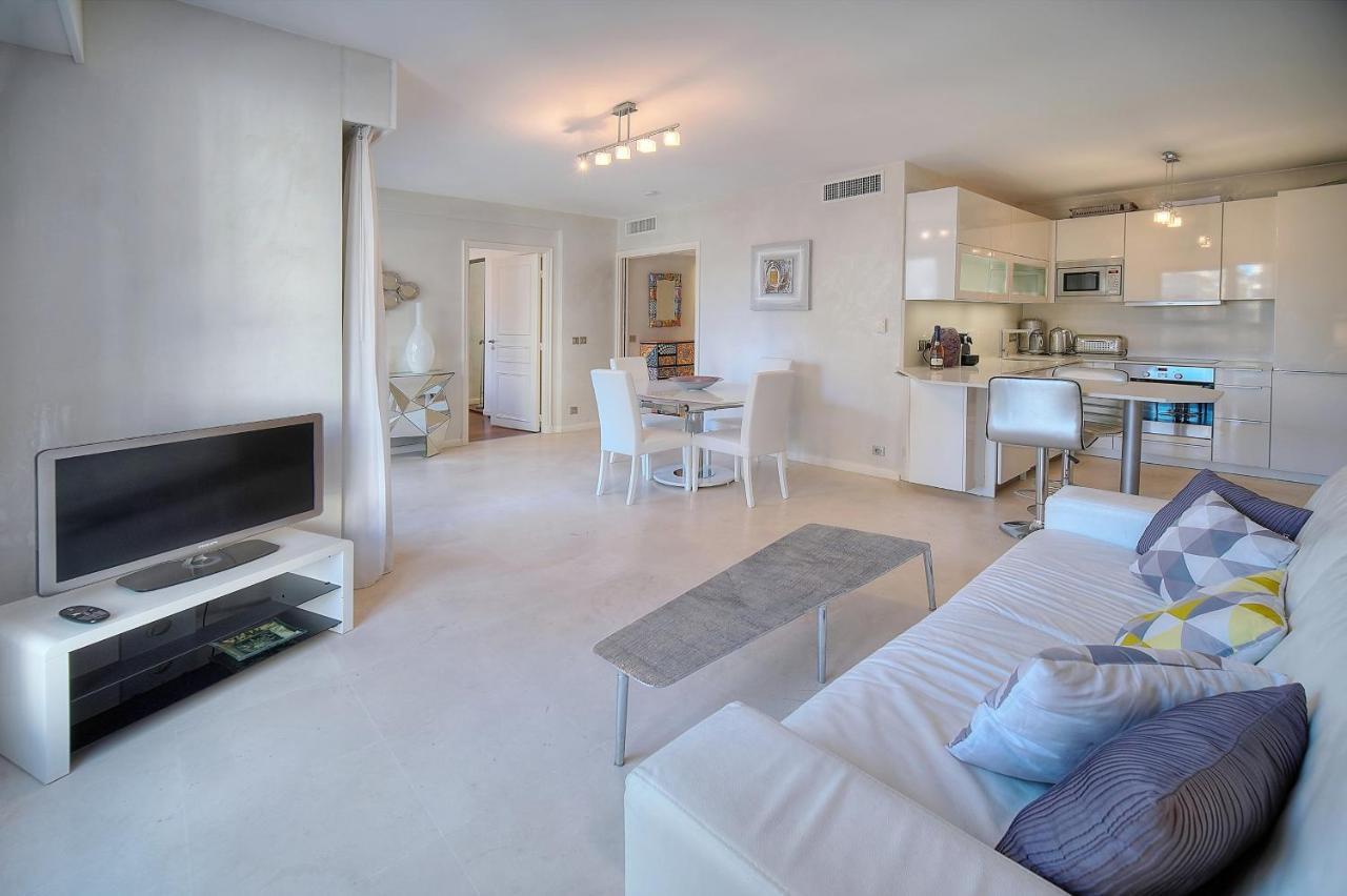 Carlton Riviera Канны Экстерьер фото